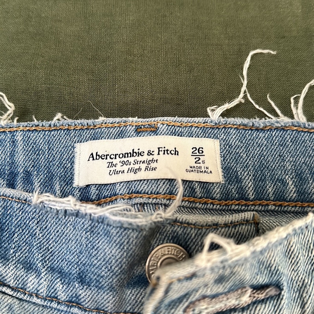 Ultra high waisted straight jean.